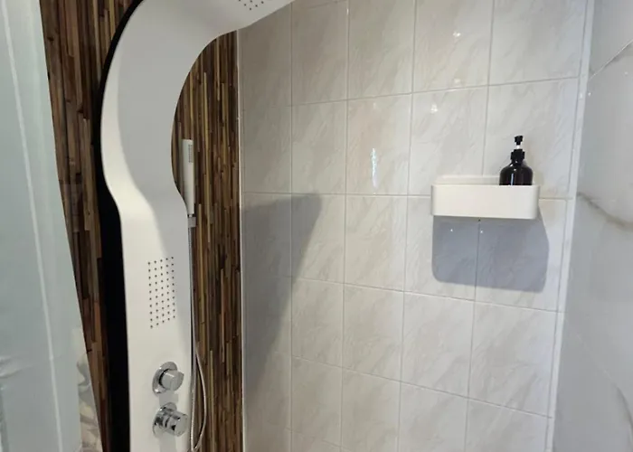 Bela Vista Al 3* פארדס דה קורה