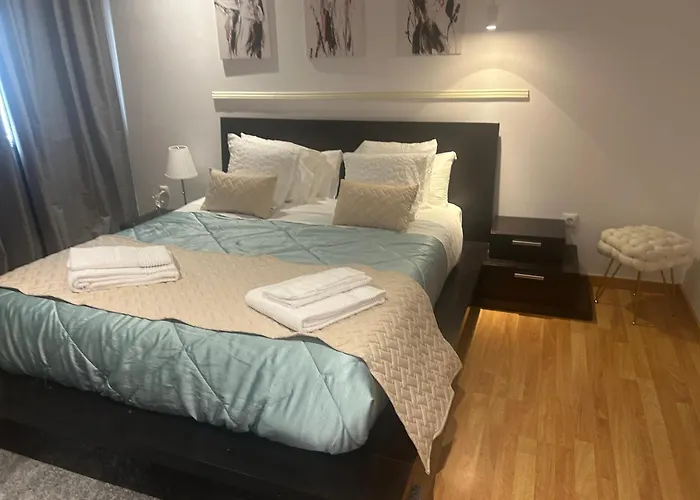 לינה וארוחת בוקר Bela Vista Al 3*